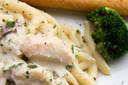 Creamy Chicken Alfredo: A Classic Comfort Dish Uncovered