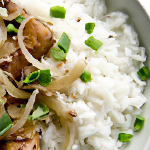 Flavor-Packed Chicken & Rice Bowls with Creamy Garlic Sauce