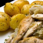 Creamy Garlic Chicken & Crispy Potatoes: Easy High-Protein Meal