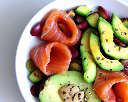 Energize Mornings: Low-Carb Avocado & Smoked Salmon Bowl