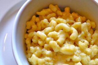 Creamy Plant-Based Mac and Cheese: A Dairy-Free Delight