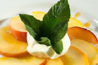 Peach Caprese Salad: A Refreshing Twist on a Classic Favorite