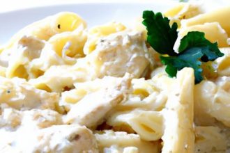 Creamy Alfredo Chicken Pasta: Easy Video Recipe Guide